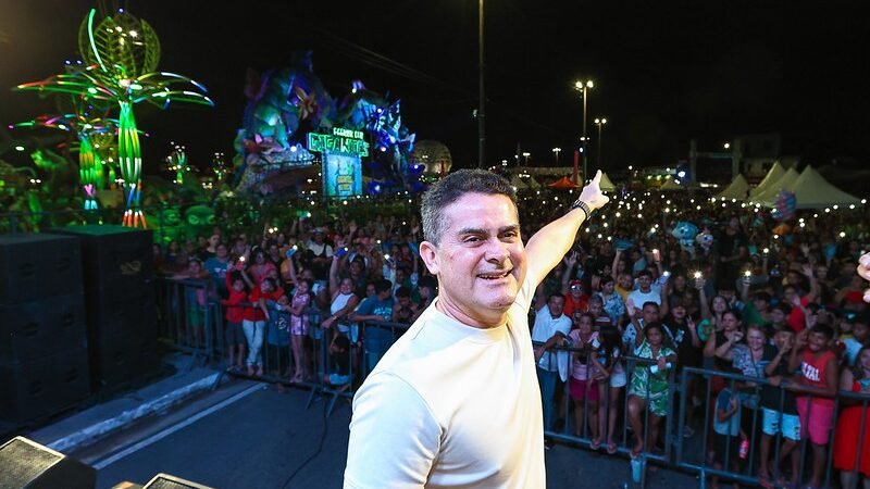 Prefeito David Almeida celebra 1 ano do Parque Gigantes da Floresta com 100 mil pessoas