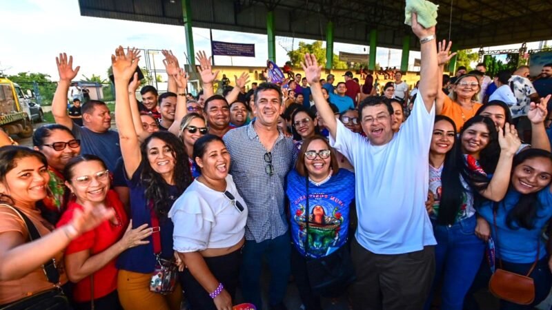 Em Manacapuru, Eduardo Braga entrega mil coletes e capacetes a mototaxistas e anuncia detalhes do novo ‘Cirandródomo’