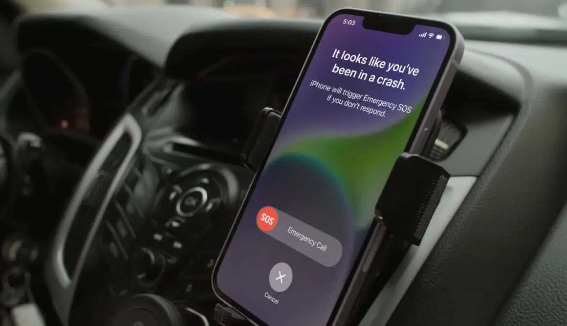 iPhone ajuda a salvar vida de adolescente após acidente de carro