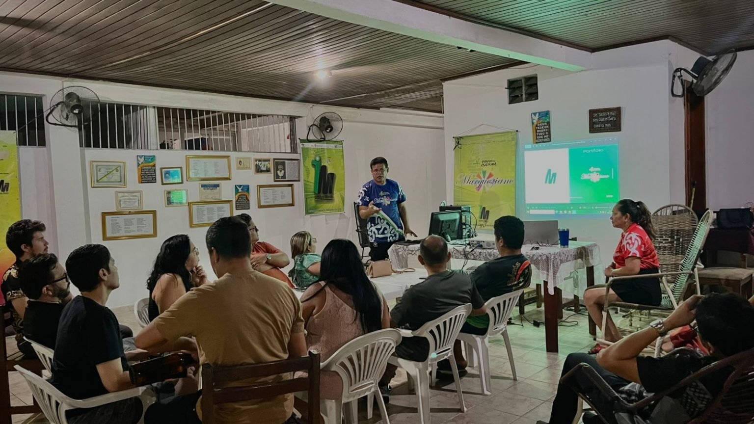 Oficinas gratuitas fortalecem formação cultural em Manaus neste sábado