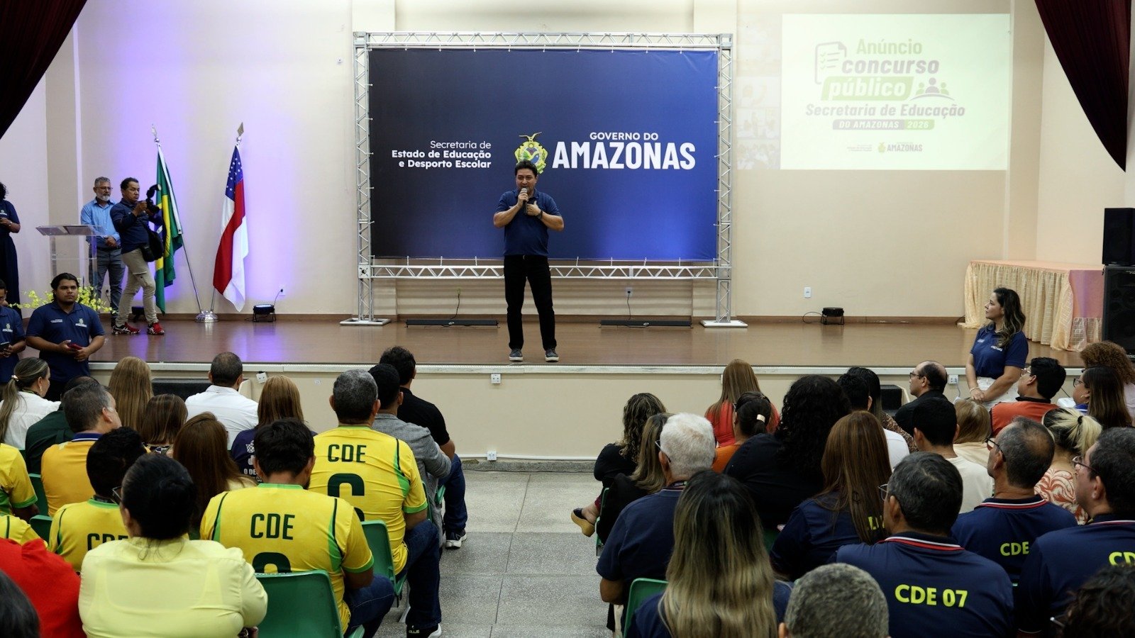 Secretaria de Educação anuncia concurso público com 7,8 mil vagas para fortalecer o ensino no Amazonas