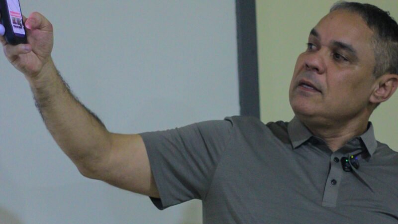 “População foi prejudicada”, diz coronel Vinícius Almeida sobre delegacia digital barrada por delegado Péricles