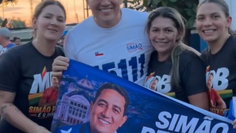 *Simão Peixoto reúne multidão em adesivaço marcado por festa e entusiasmo em Borba*
