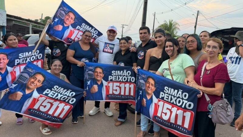 Simão Peixoto desembarca em Careiro Castanho e é recebido por carreata e forte apoio popular