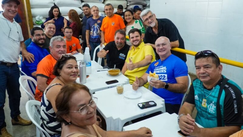 Coronel Menezes reafirma compromisso com feirantes e permissionários de Manaus